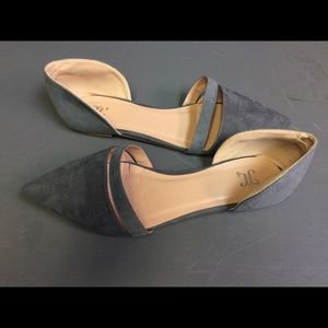 Cute pointed toe flats!